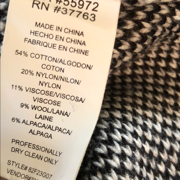 C&C Sweater - Picture 7 of 7